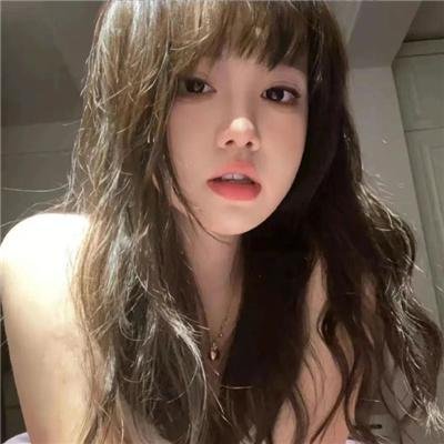 天空中的露西